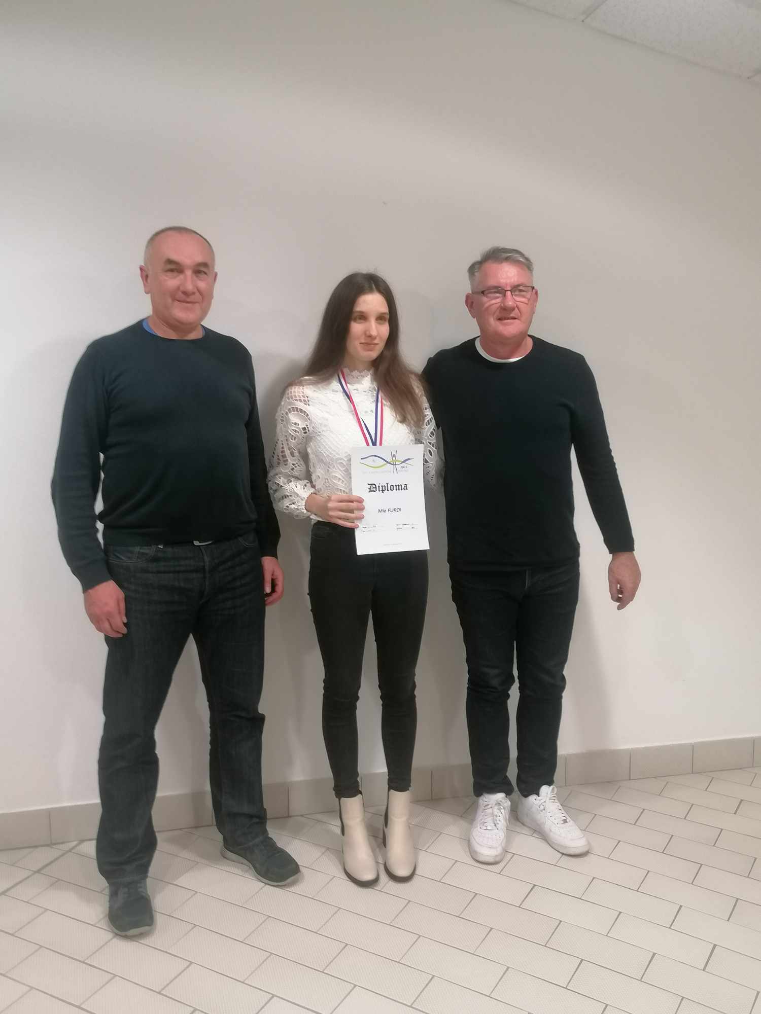 Image 5923425 (auto) Image 5923425 (auto)