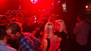 slika0008 Podroom (Subota, 24.11. – Shiny disco ball night + Stop Aids Party)