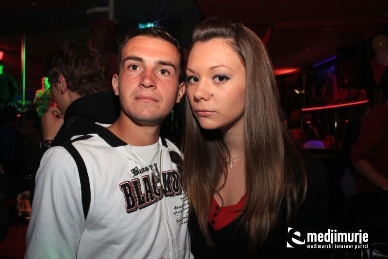 slika0015 Maraton (Subota, 8.10.2011) slika0015 Maraton (Subota, 8.10.2011)