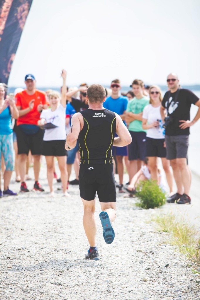 2061718910209505603577695695865