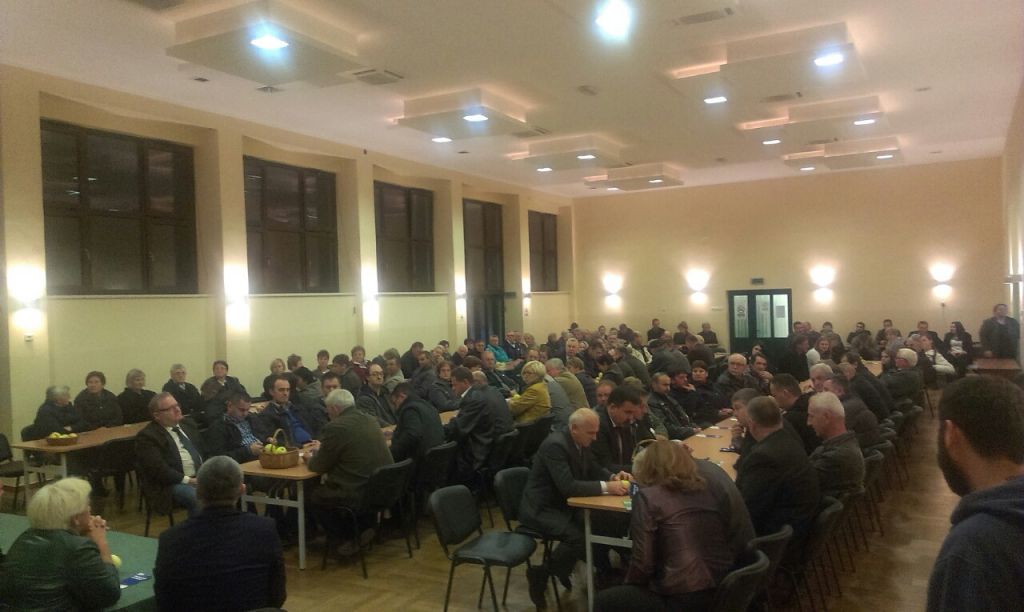 image81ba9a0a77ed092fbe37a05986