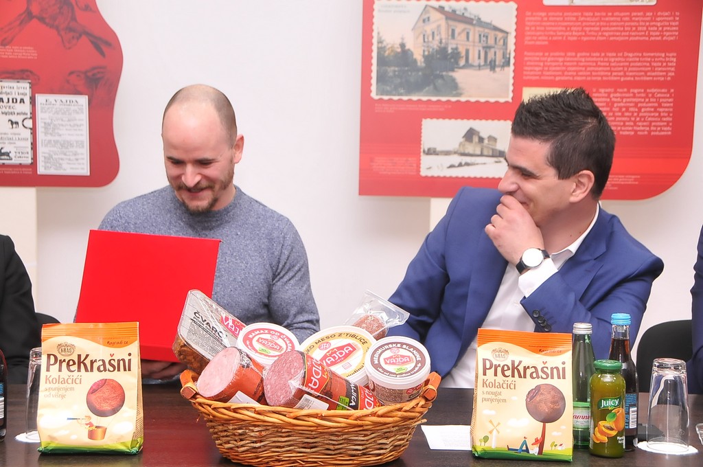 Nakon 25 godina Vajda i dalje uz Filipa Udea