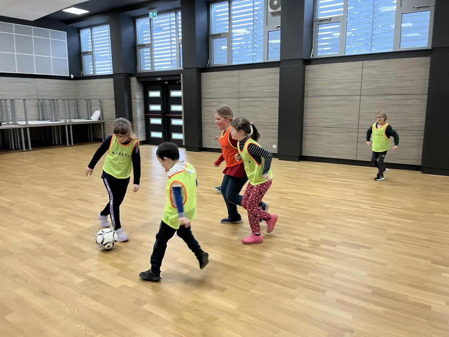 471709627_979689277643749_3429931890341395715_n