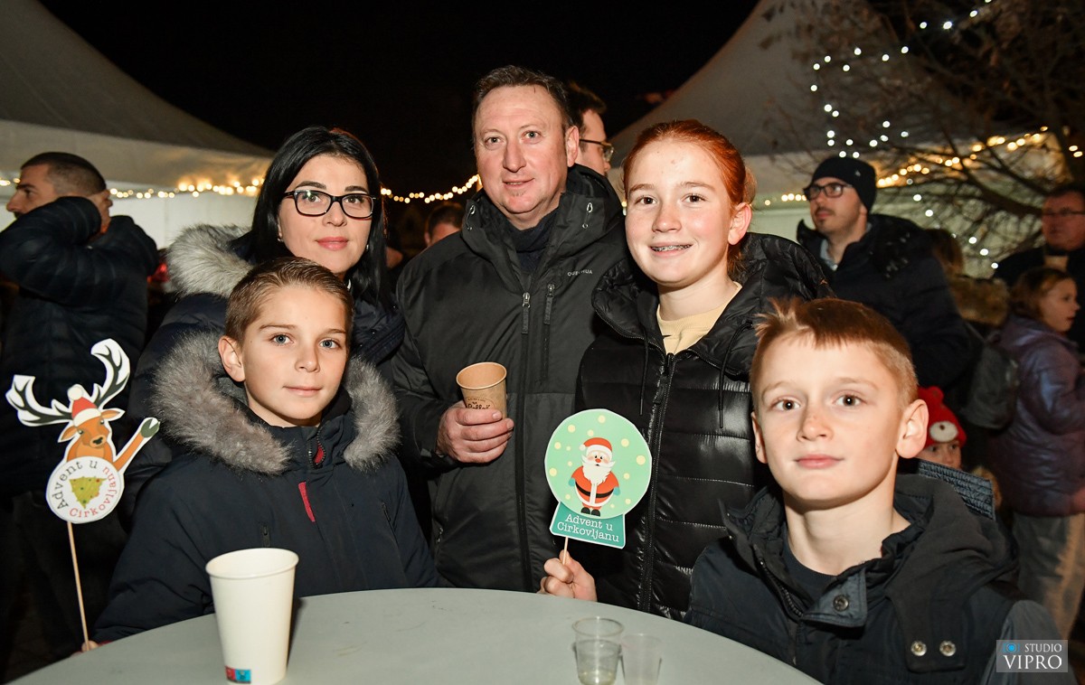 Advent, Cirkovljan Advent, Cirkovljan