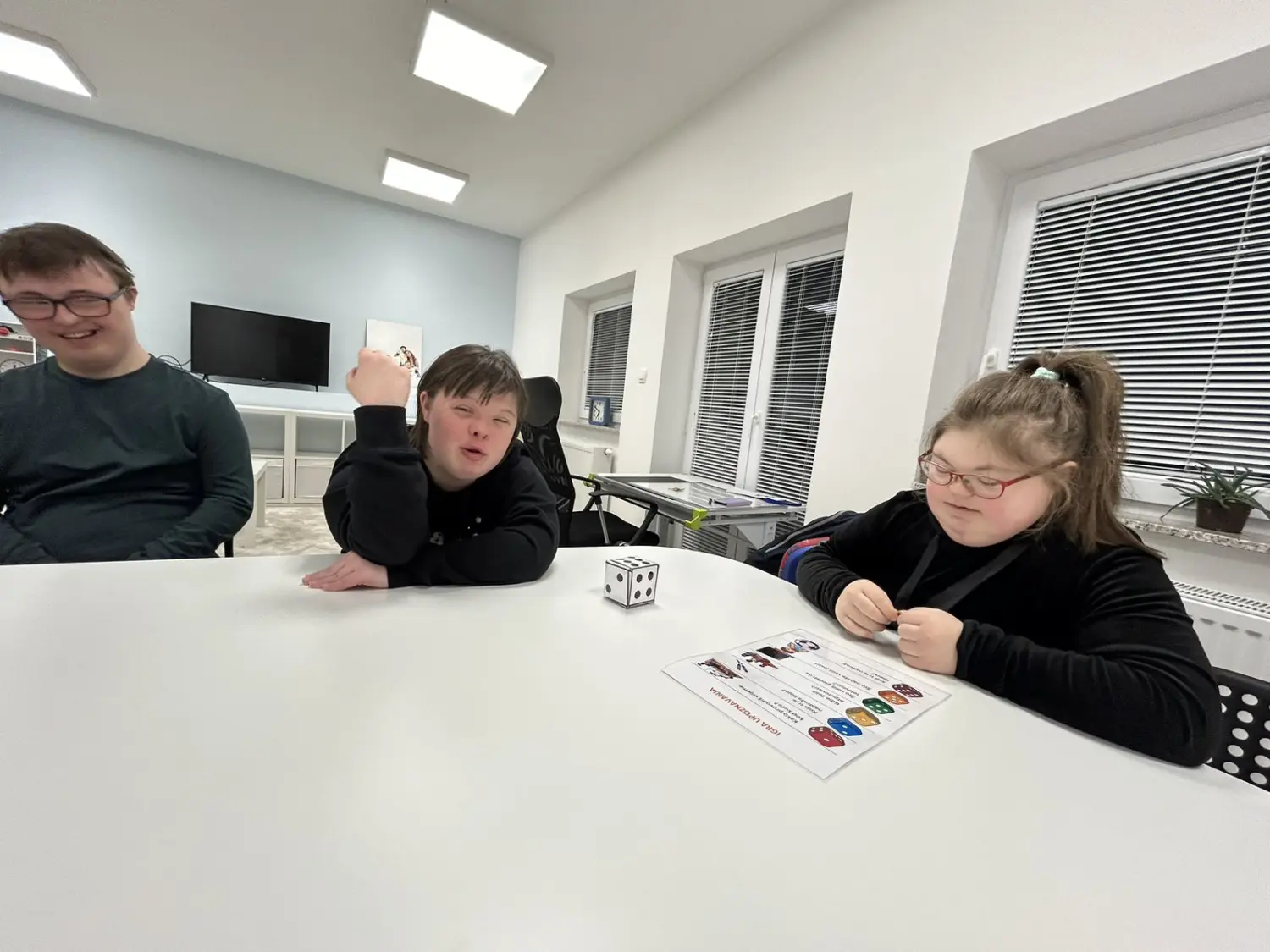 474107441_993990252880318_9218755905586457470_n 474107441_993990252880318_9218755905586457470_n