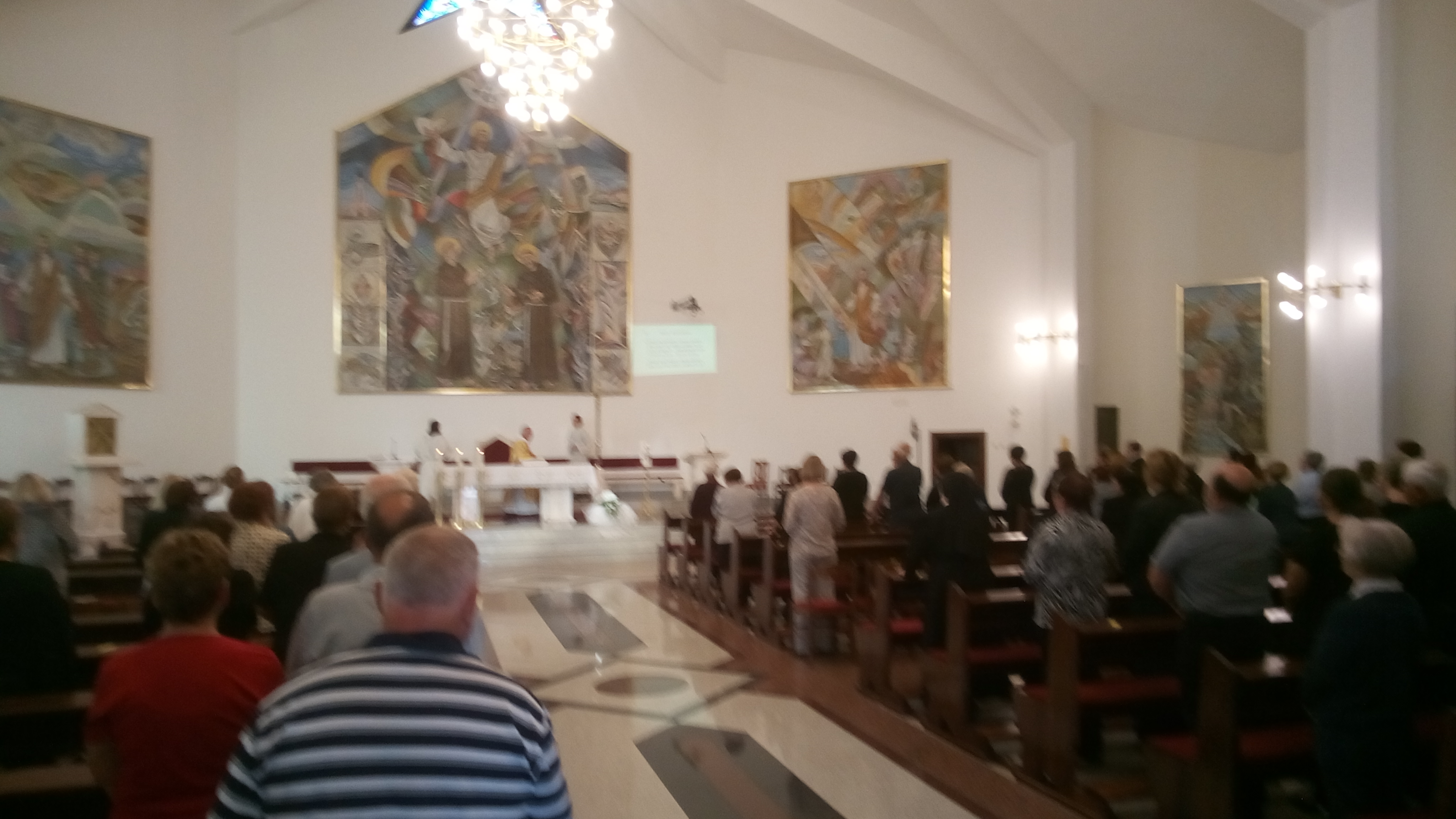 TRI MJESECA NAKON SMRTI Župljani se oprostili od omiljenog fra Antuna Jesenovića