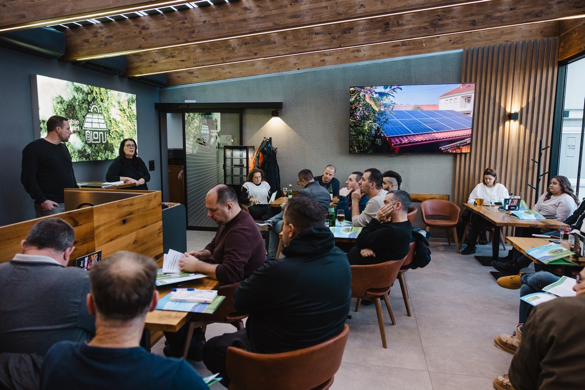 ENERGETSKA OBNOVA Prva radionica u Solar parku otkrila put ka bespovratnim sredstvima Fonda