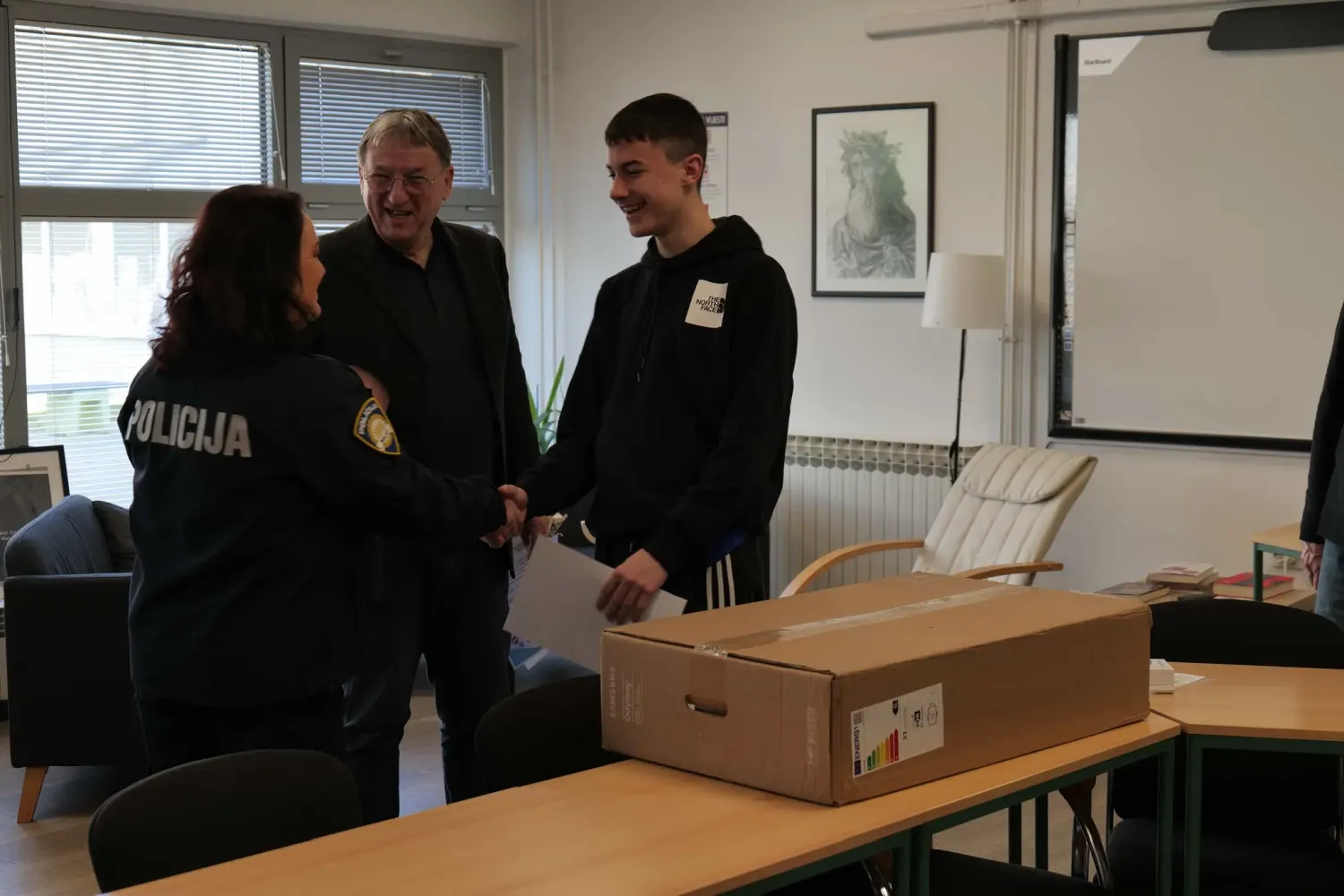 475933399_1233082862166091_473226773074441333_n