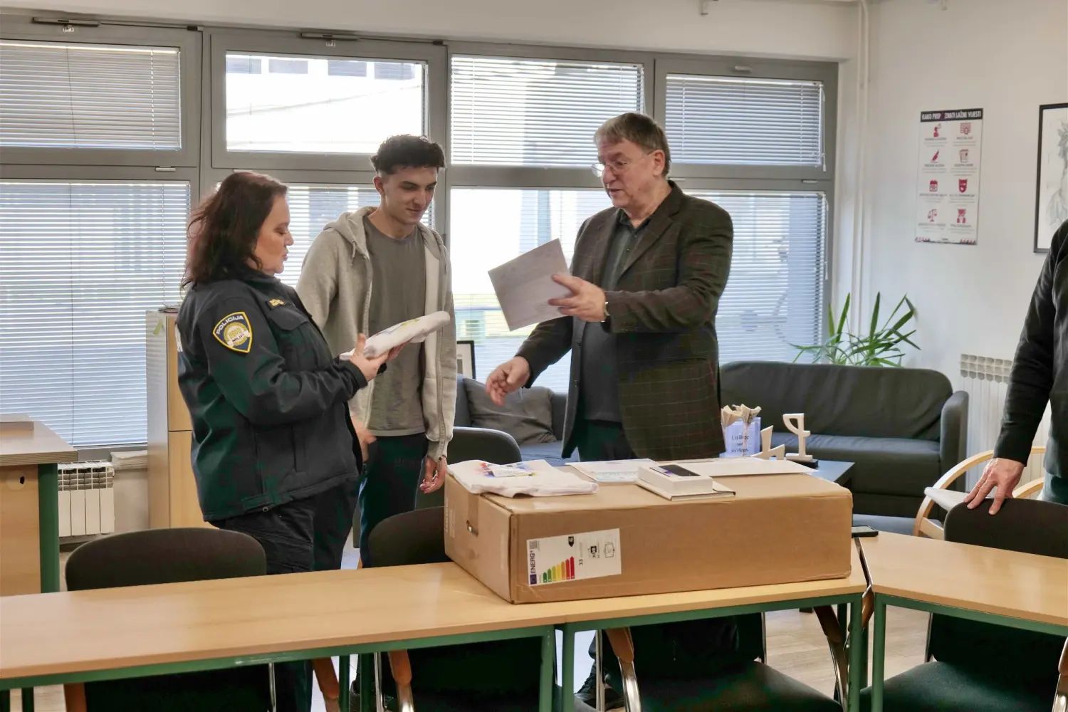 475979886_1233082885499422_8042875066841755939_n