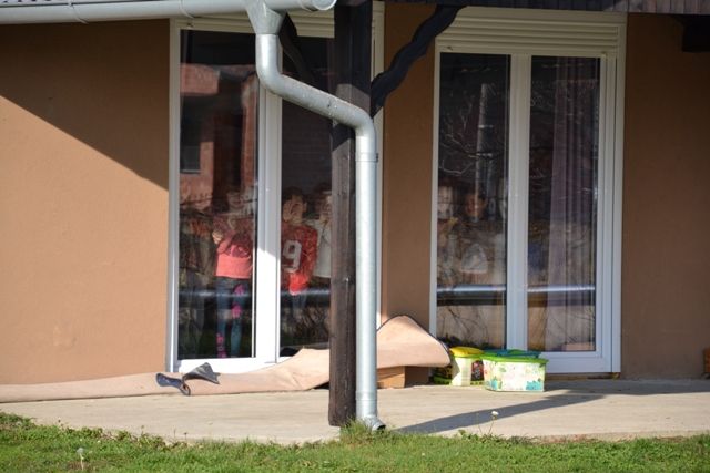 svjetlopozdrav168924018