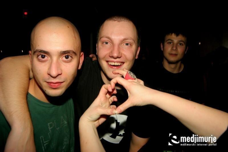 Diana (Subota, 3.12.2011) Diana (Subota, 3.12.2011)