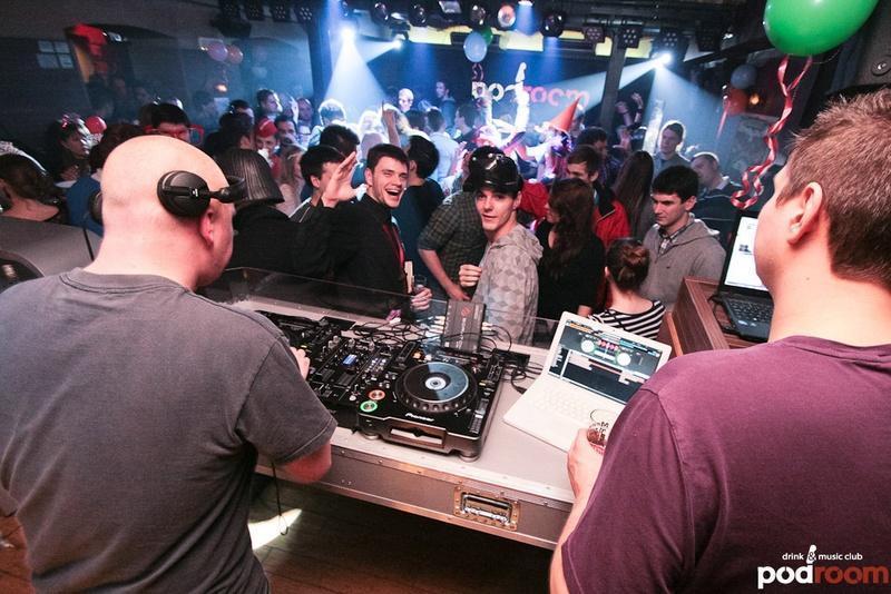 slika0005Podroom (Subota, 9.2. – Carninival House Party – DJ Mario Amarillo)