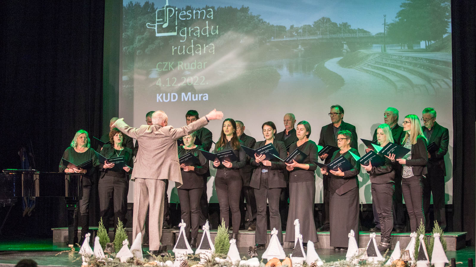 Pjesma gradu rudara