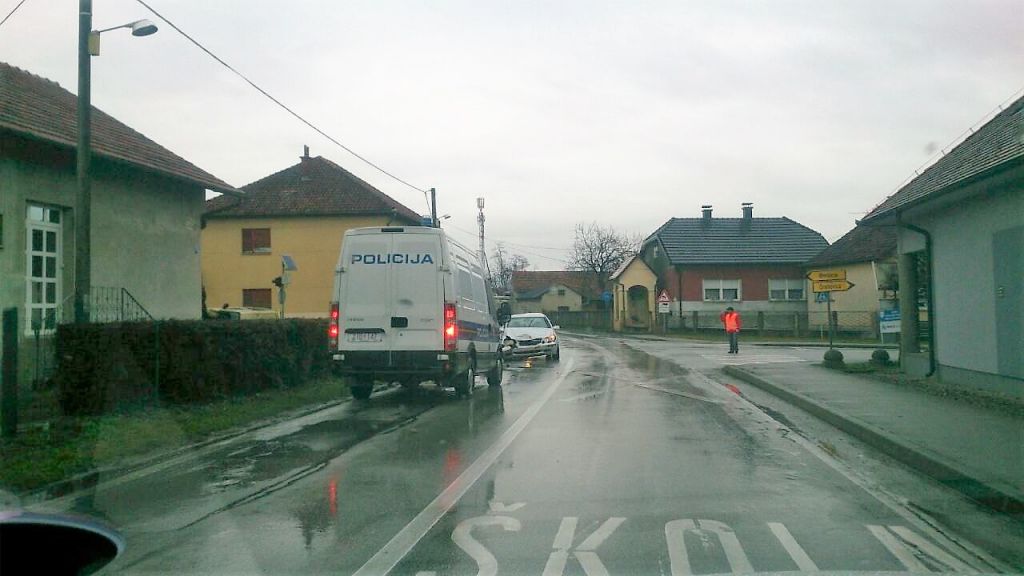 43a3e53260bd46bea0ae8b5a16779e4