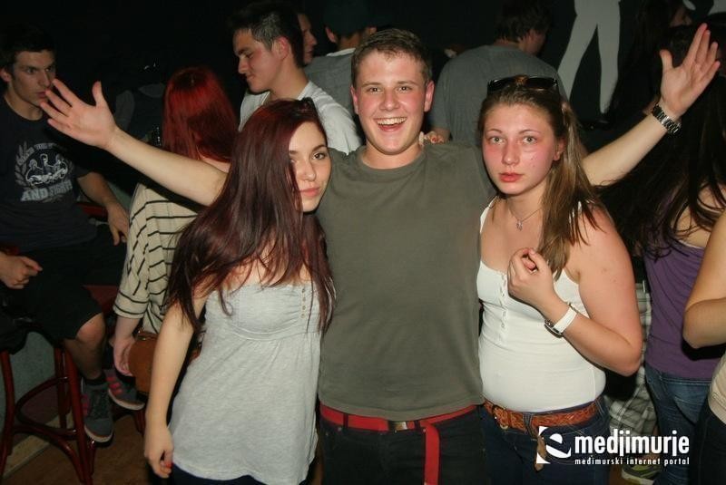 slika0025 Arcus (Subota, 5.5.2012) slika0025 Arcus (Subota, 5.5.2012)