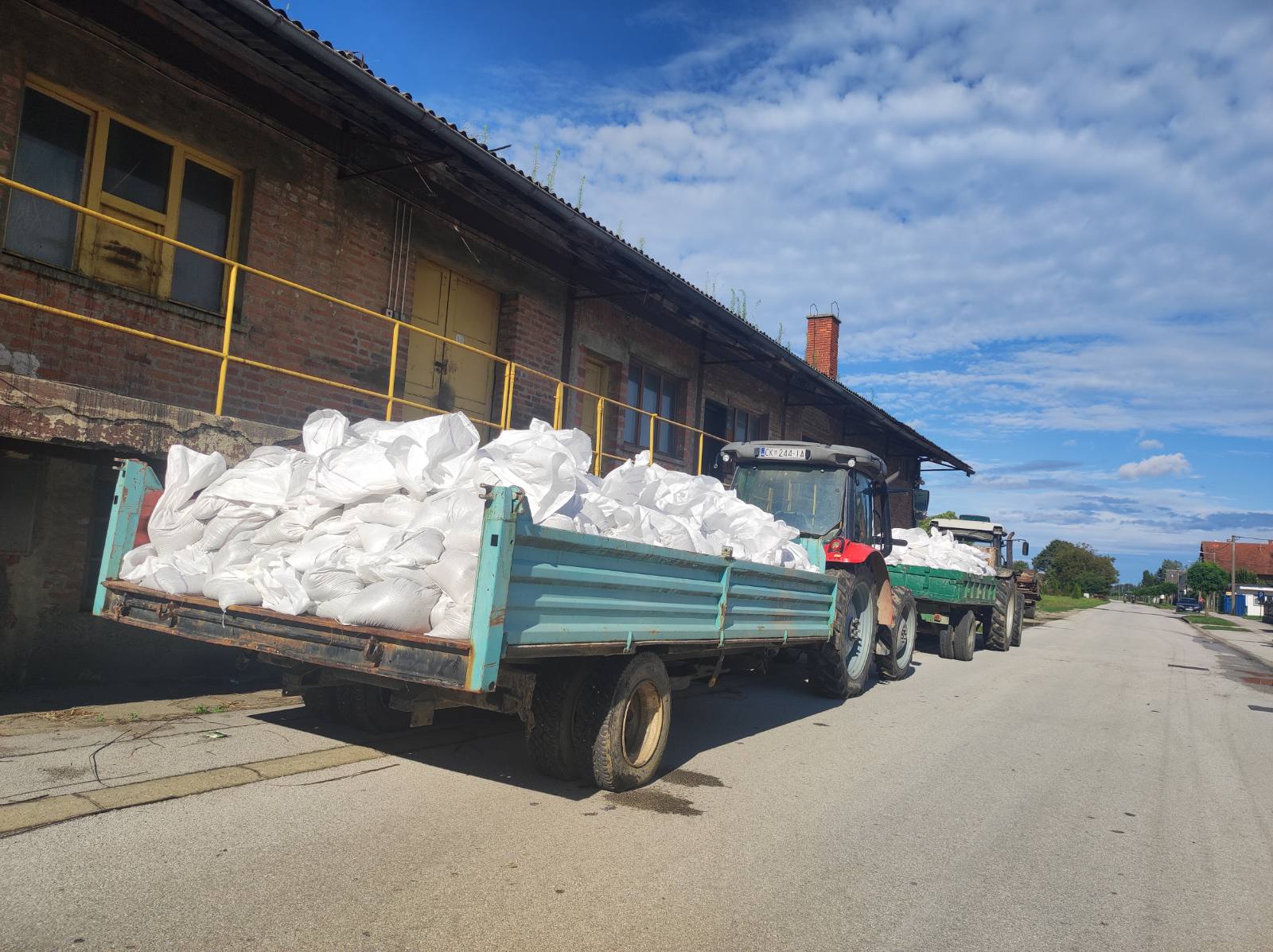UJEDINILI SE Mještani Kotoribe pokazali koliko su moćni dok ih je više!
