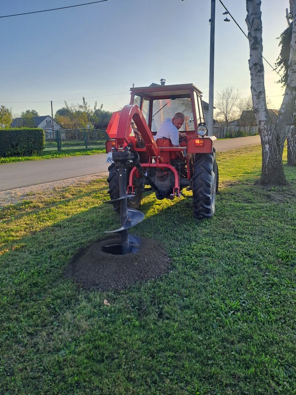 DONJI MIHALJEVEC Mještani ujedinjeni u sadnji drveća i bojanju igrala