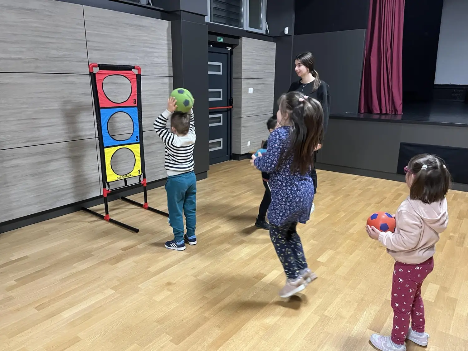 480064681_1010886467857363_843619781395389424_n