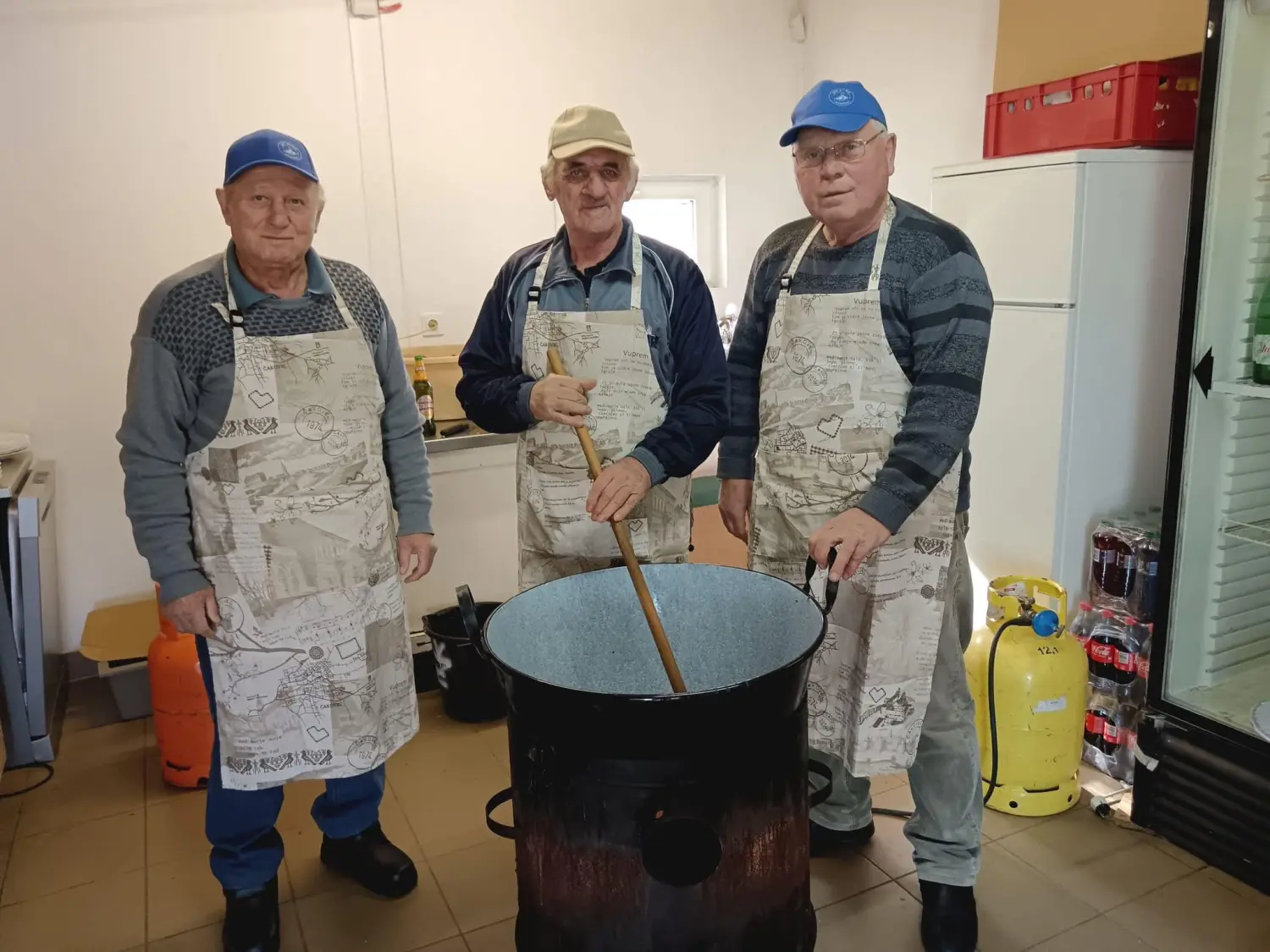 480449394_948503810704224_779674871500281396_n 480449394_948503810704224_779674871500281396_n