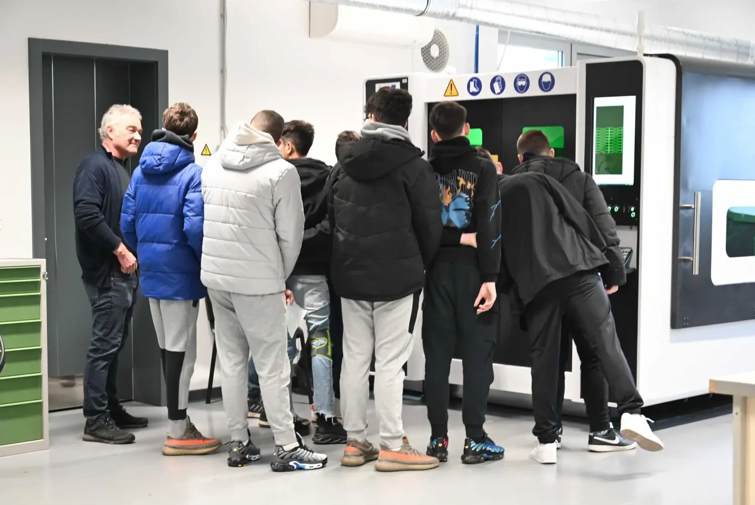 480577576_1247779524029758_4825880059061438825_n