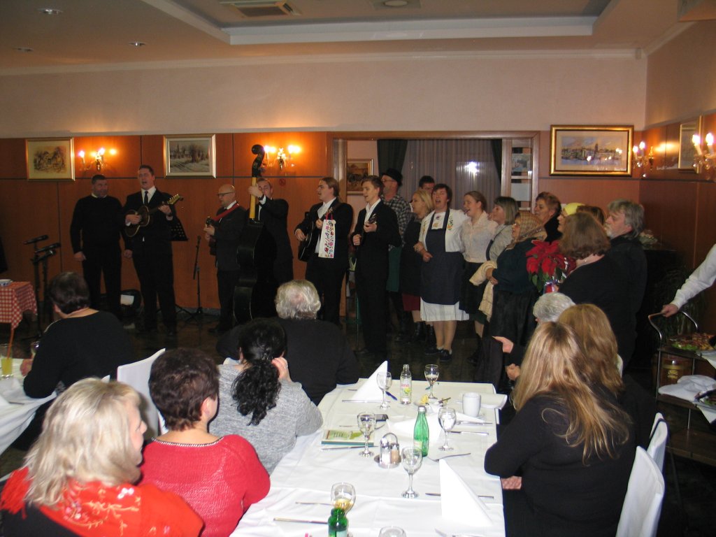 2vecerpoezije045350180