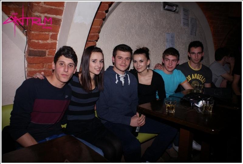 slika0024 Antrum (Subota, 5.1.2013.) slika0024 Antrum (Subota, 5.1.2013.)