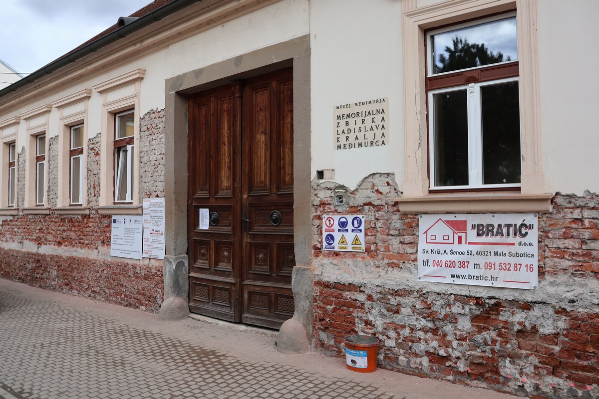 484189454_1244458557440873_1613434878434335555_n