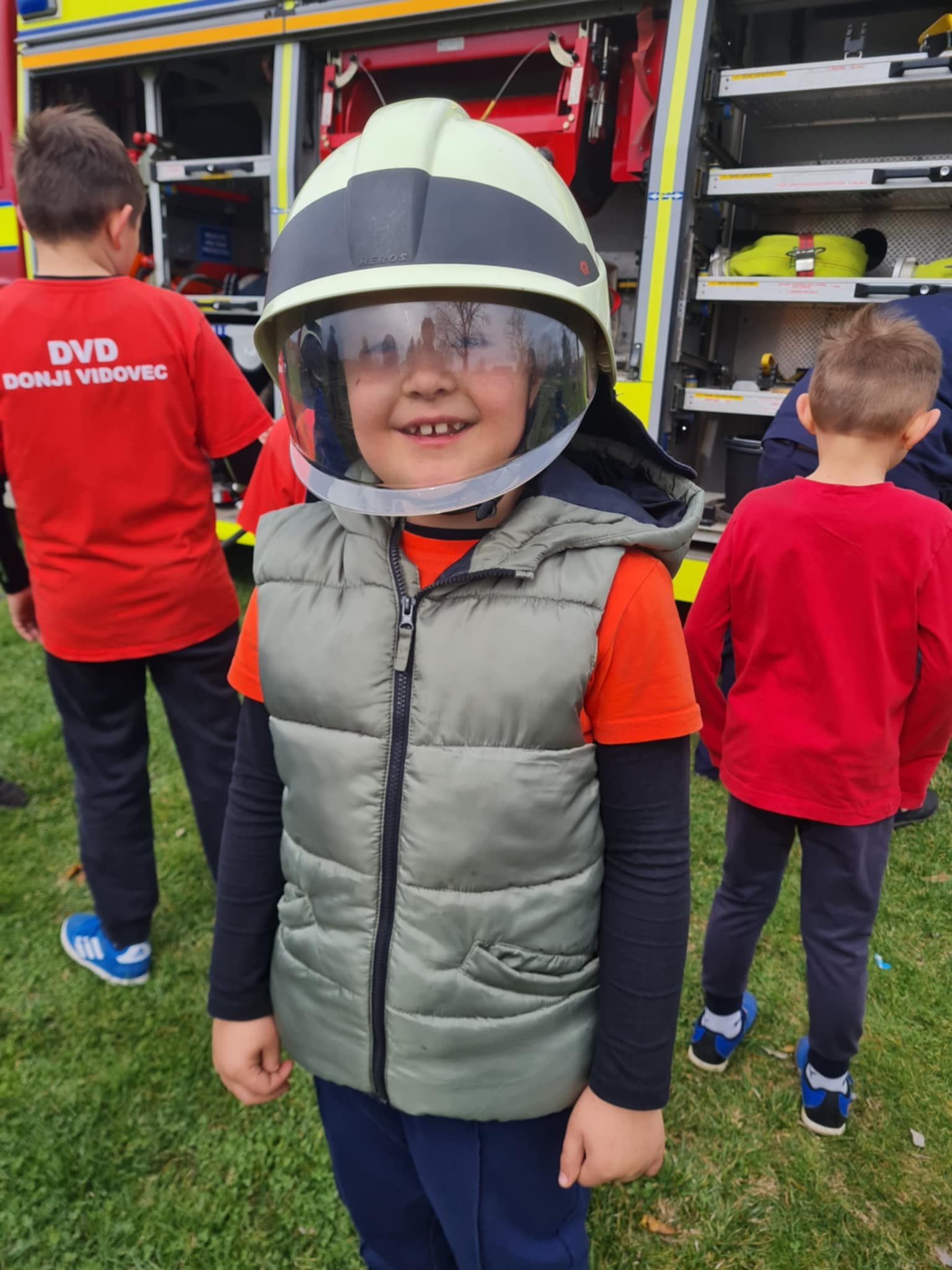 485374963_1072860498212675_1920958464292318737_n 485374963_1072860498212675_1920958464292318737_n