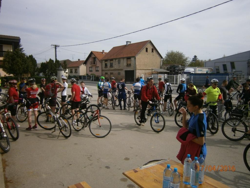 fotografija00010210042