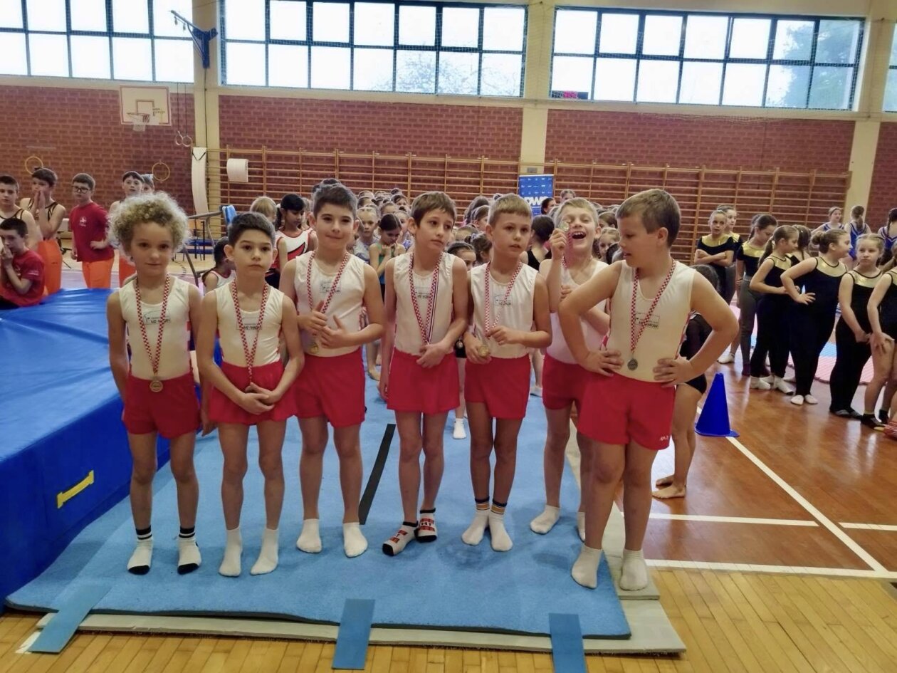 487177188_1179559490627119_5406034282110208684_n 487177188_1179559490627119_5406034282110208684_n