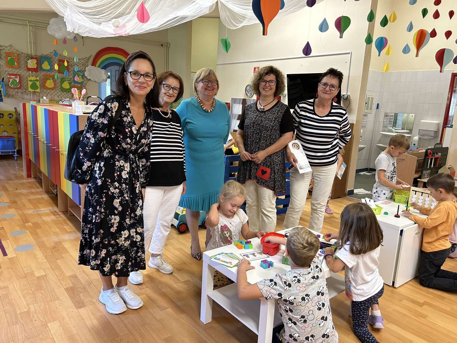 FOTO Vrijedna donacija ‘Inner Wheel kluba’ područnim odjelima DV Cvrčak