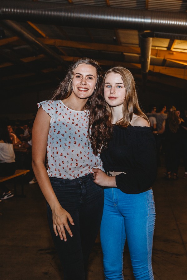 VIDEO I FOTO Neda Ukraden u Nedelišću okupila fanove svih generacija