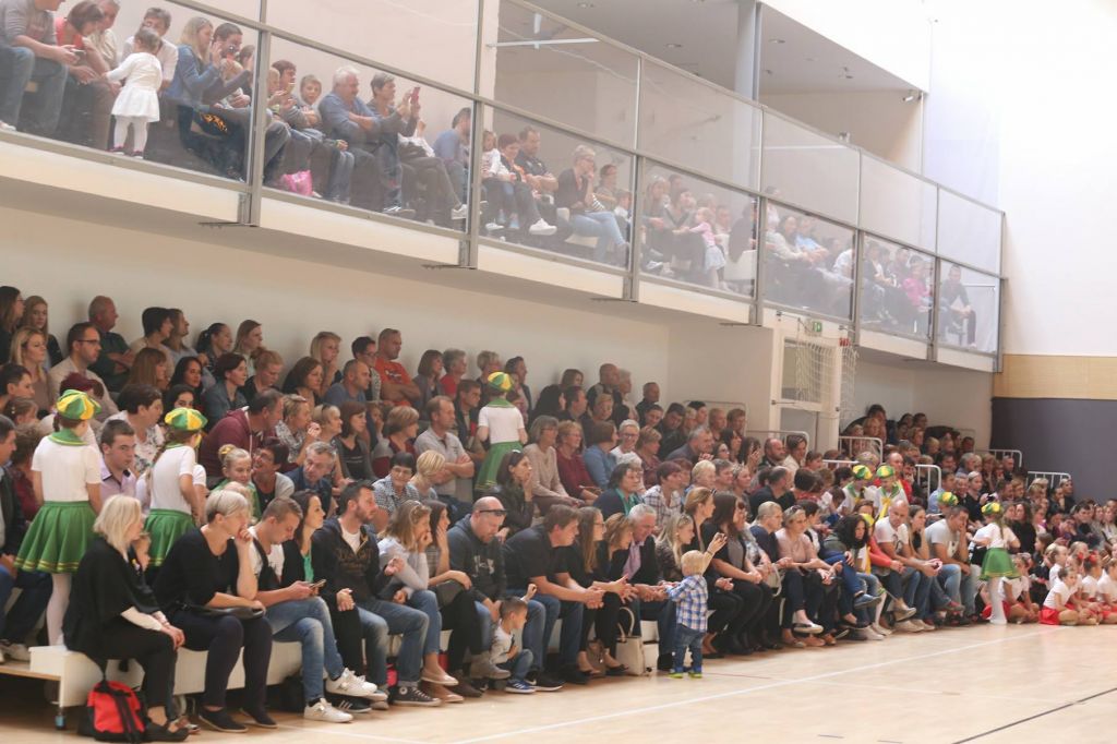 2198169210213080807991812417553