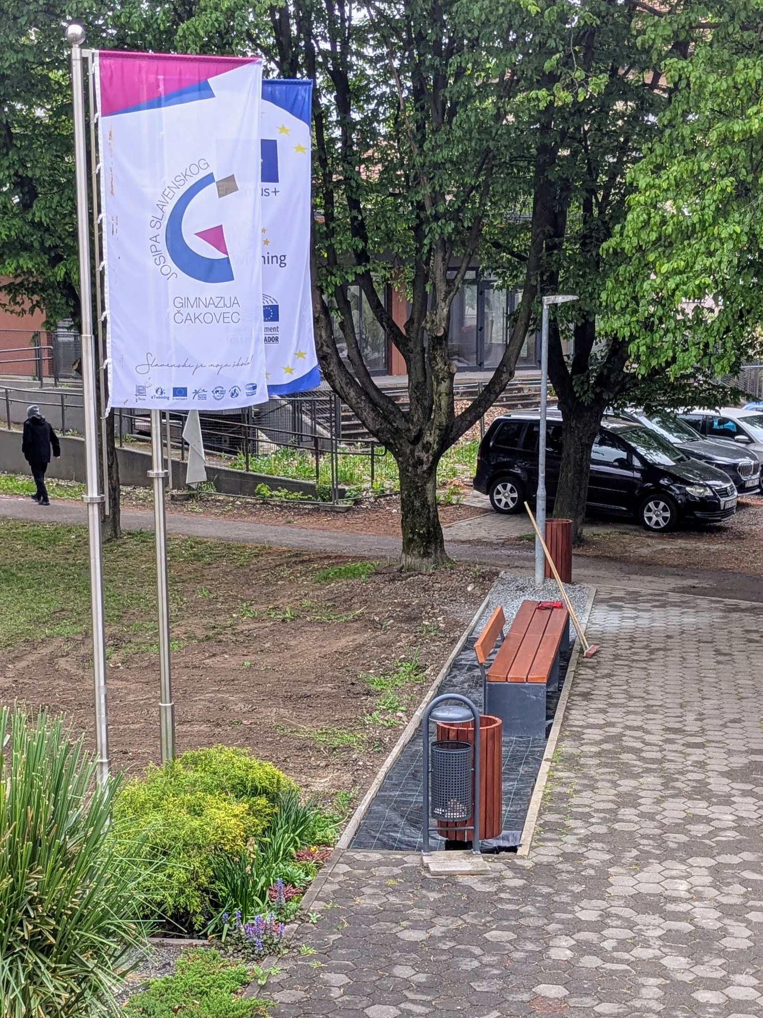 Gimnazija, park, Ekonomska 7 Gimnazija, park, Ekonomska 7