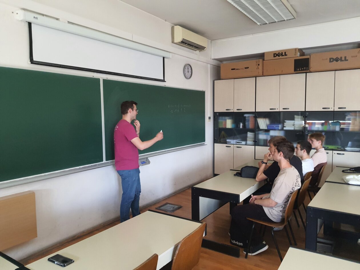 gimnazija posjet PMF gimnazija posjet PMF