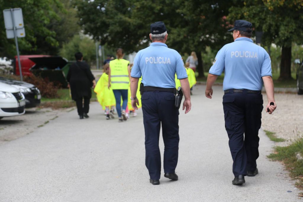 2143968410212939719304683106784