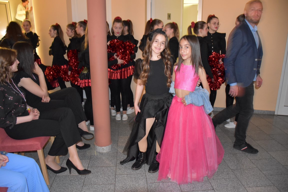 ZLATNE ISKRICE FEST