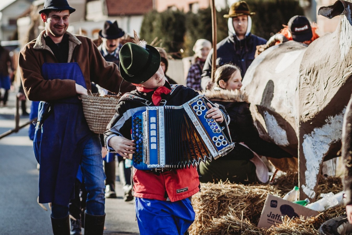 Mnoštvo maski na tradicionalnom Nedelskom fašniku u Nedelišću