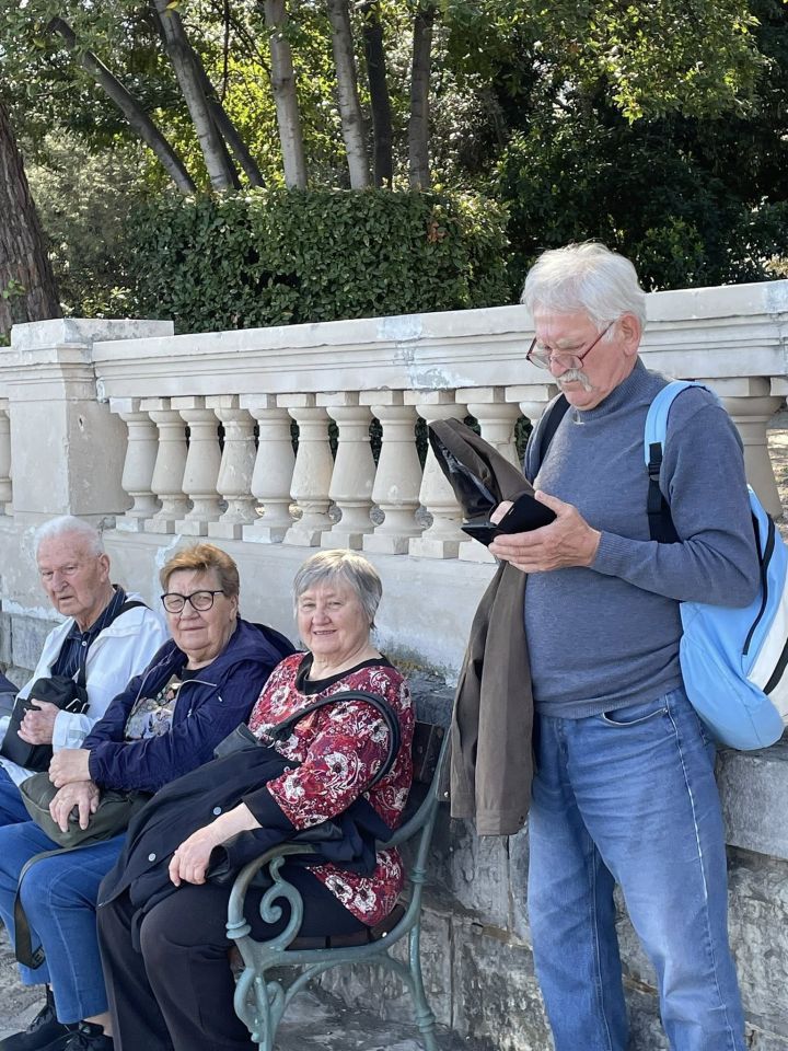 Čakovečki umirovljenici koracima zdravlja prošli kroz Opatiju Čakovečki umirovljenici koracima zdravlja prošli kroz Opatiju