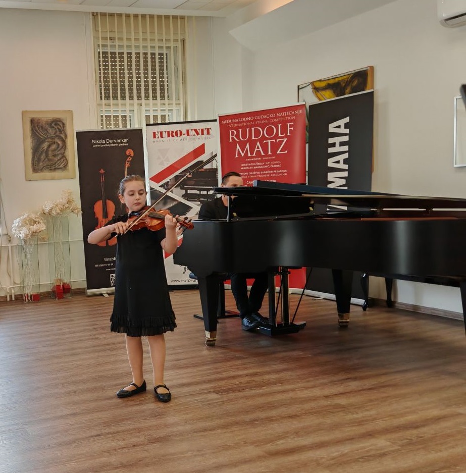 492184739_1186016909990735_7419635636494549540_n