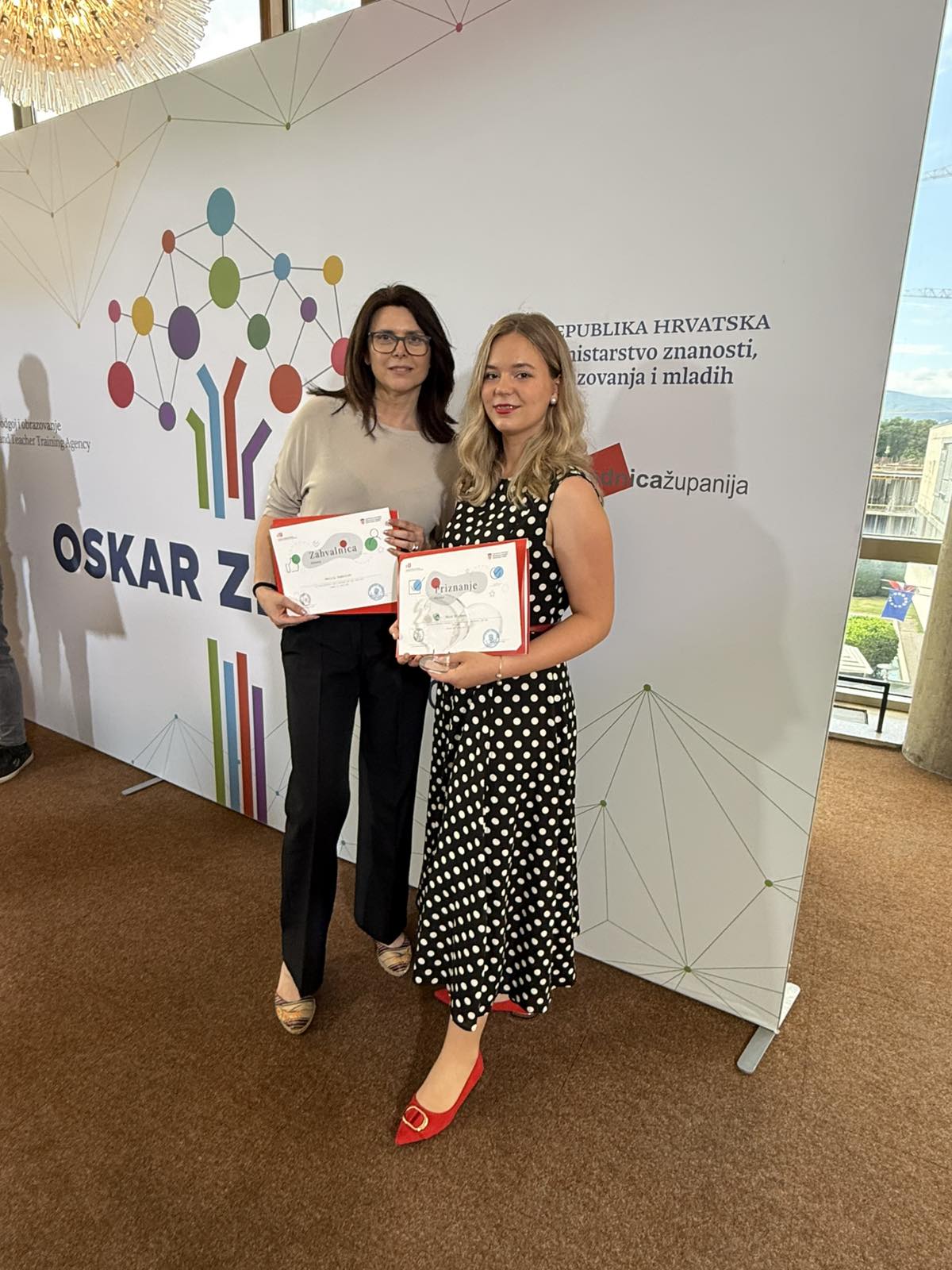 gimnazija josipa slavenskog