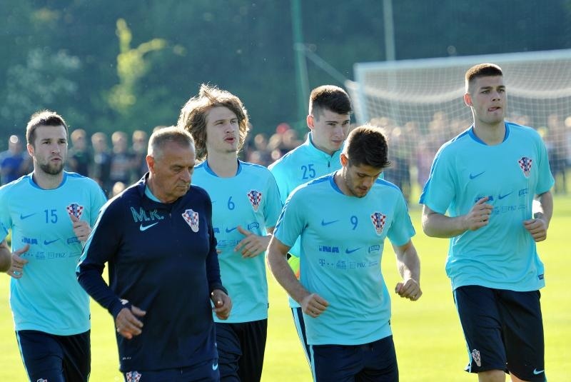 18a944bba84dfab8c47c25681c6fdda