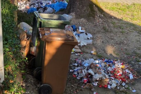 vandali kanta za smeće vandali kanta za smeće