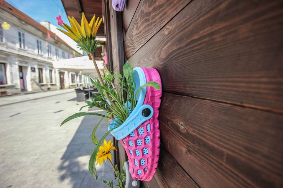 1323998811824365951246491530383