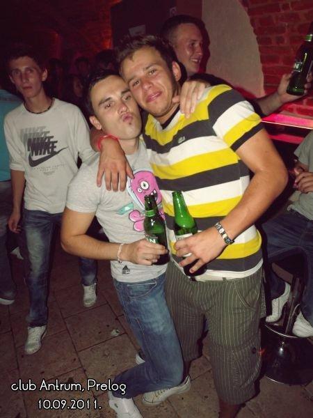 2 (77) Antrum (Petak i subota, 9. i 10.9.2011)