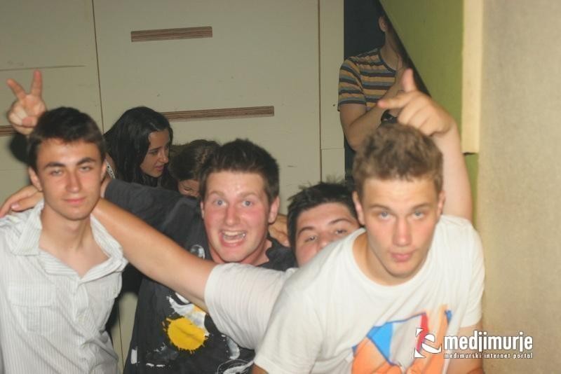 slika0032 Arcus (Subota, 30.6.2012) slika0032 Arcus (Subota, 30.6.2012)