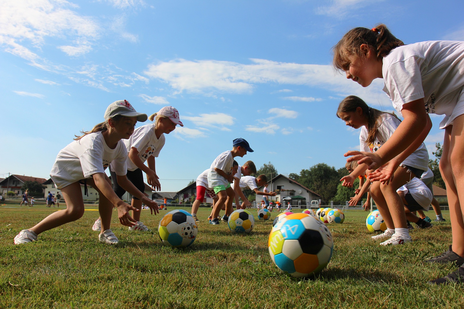 Vesela škola nogometa u Malom Mihaljevcu