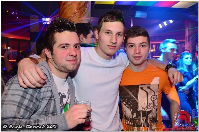 PIC00027 Maraton (Subota, 7.12.2013.) PIC00027 Maraton (Subota, 7.12.2013.)