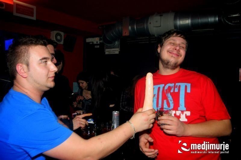 Diana (Subota, 3.12.2011) Diana (Subota, 3.12.2011)