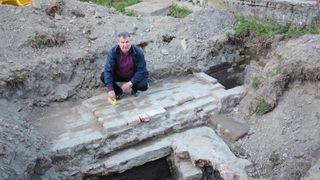 ŠTO KRIJE DONJA DUBRAVA? Djelić mozaika o obitelji Hirschler-Zalan star 130 godina ŠTO KRIJE DONJA DUBRAVA? Djelić mozaika o obitelji Hirschler-Zalan star 130 godina